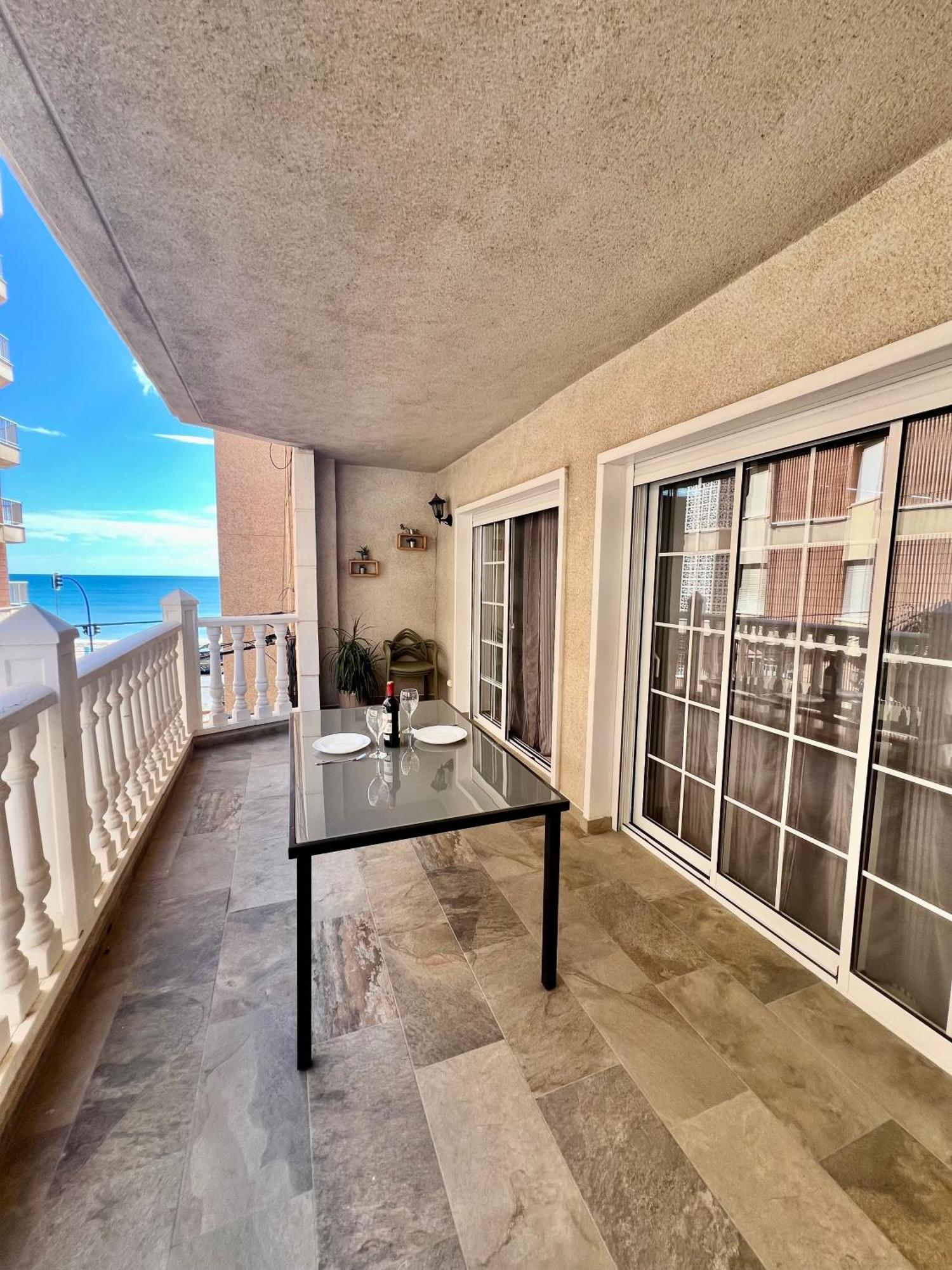 Appartement Noruega 3 à Torrevieja Extérieur photo