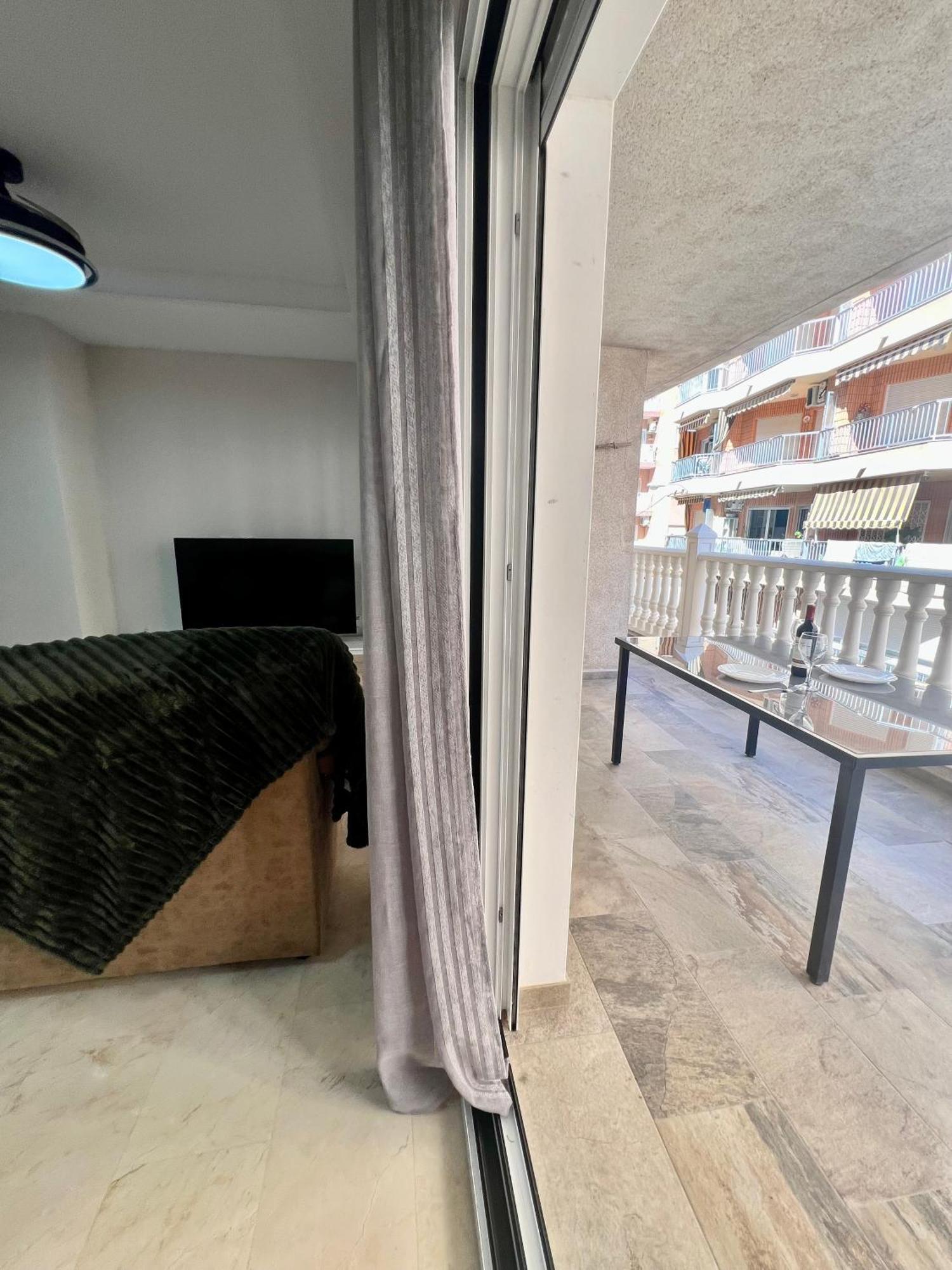 Appartement Noruega 3 à Torrevieja Extérieur photo