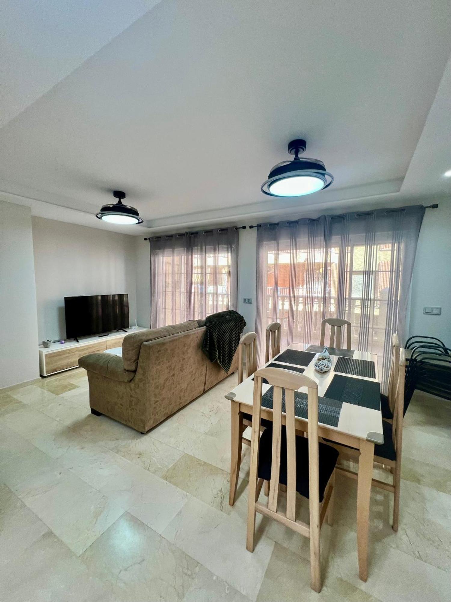 Appartement Noruega 3 à Torrevieja Extérieur photo
